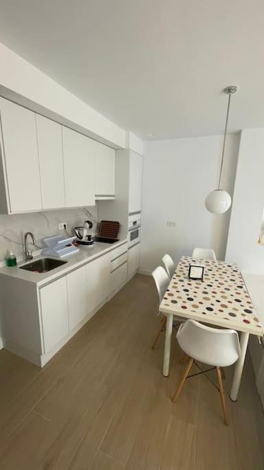 Hispalis Plaza Cristo De Burgos Apartment Seville Ngoại thất bức ảnh